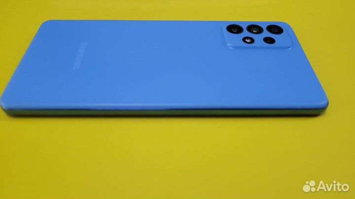 Смартфон Samsung Galaxy A72