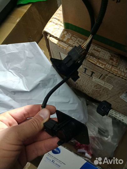 Задний штатный парктроник Рено fluence