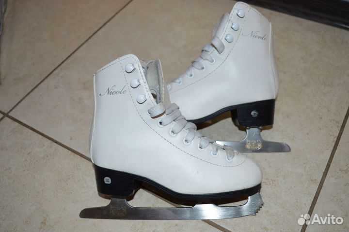 Коньки фигурные