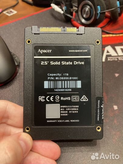 SSD диск на 1000 Гб, 1 Тб Apacer