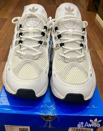 Кроссовки adidas originals ozmillen 13 us (46)