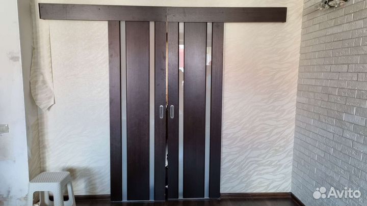 Раздвижные двери с наличниками и добором б/у