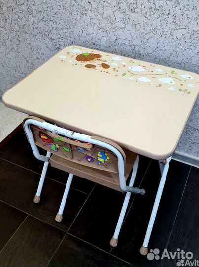 Детский стол и стул