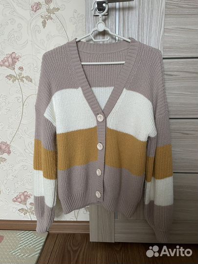 Кофта женская вязанная 42-44