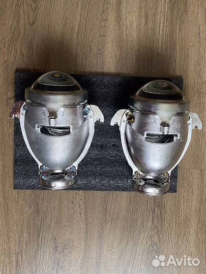 Линзы Mitsubihi Outlander 3