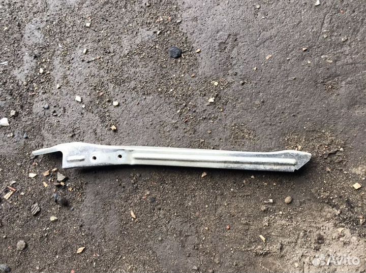 Toyota RAV4 20 лонжерон передний новый