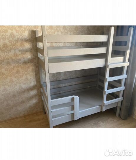 Двухярусная кровать бу с матрасами