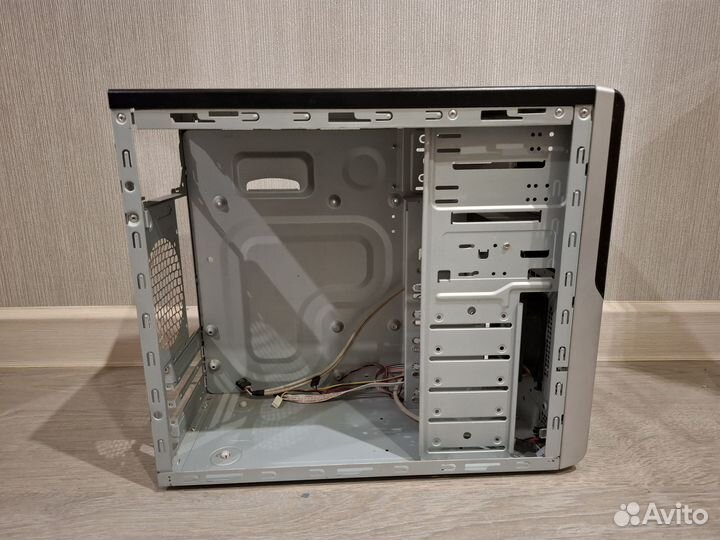 Корпус для пк компьютера черный In Win с кулером