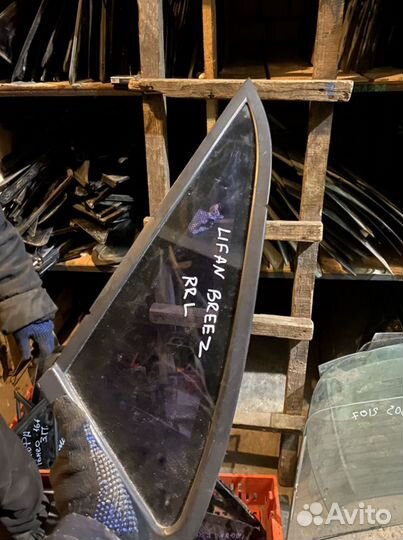 Форточка задняя левая lifan breez