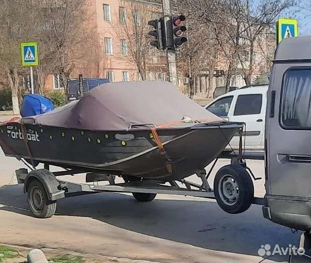 Моторная лодка fortboad 430 с мотором Mercury 20