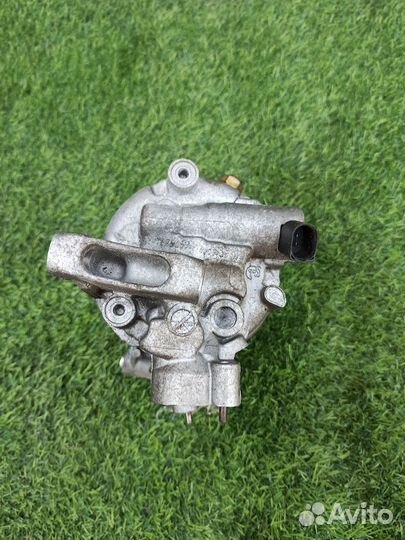 Компрессор кондиционера Skoda Yeti