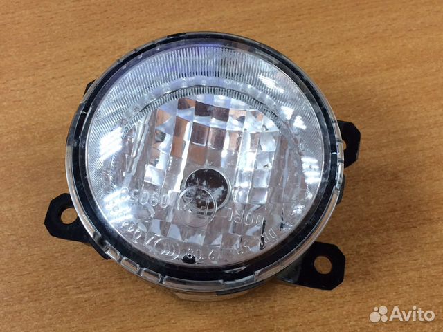 Suzuki Vitara 2 Фара противотуманная