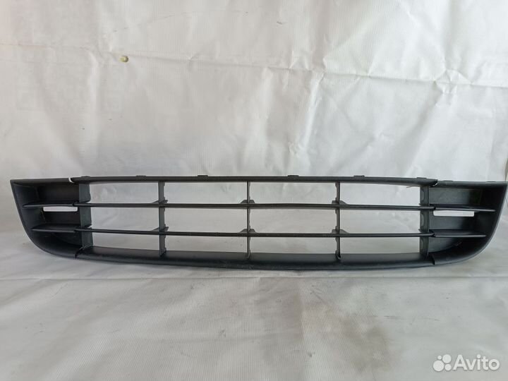 Решетка бампера Skoda Octavia A5 С 2008 По 2013