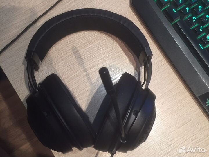 Игровые наушники razer kraken tournament edition