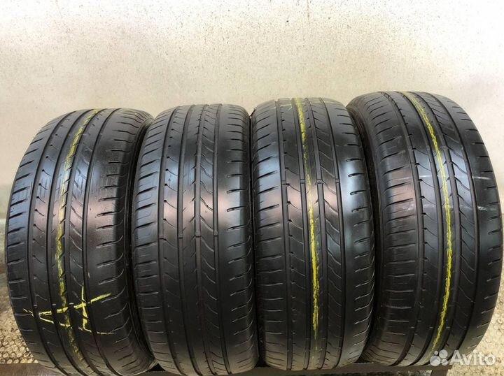 Goodyear EfficientGrip 215/55 R16 106H