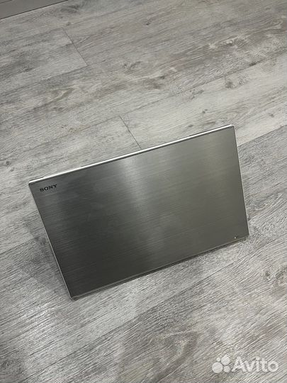 Ноутбук Sony vaio Tap11 svt112a34v