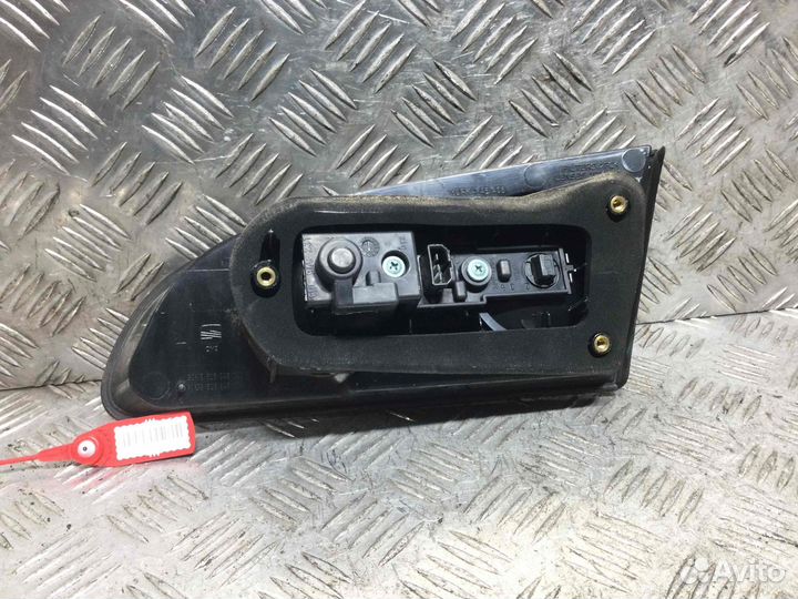 Фонарь крышки багажника левый seat Ibiza 6l6945093