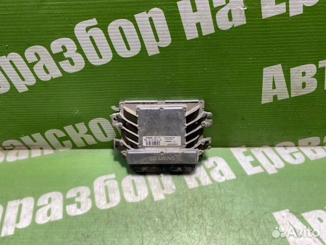 Блок управления двигателем Renault Logan