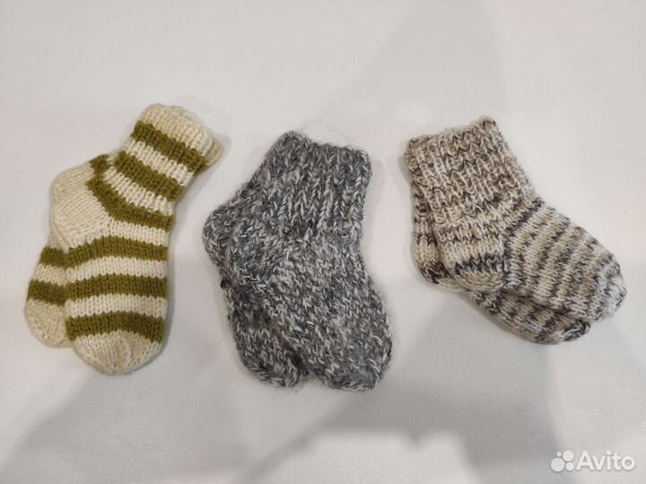 Вязанные носки для малыша