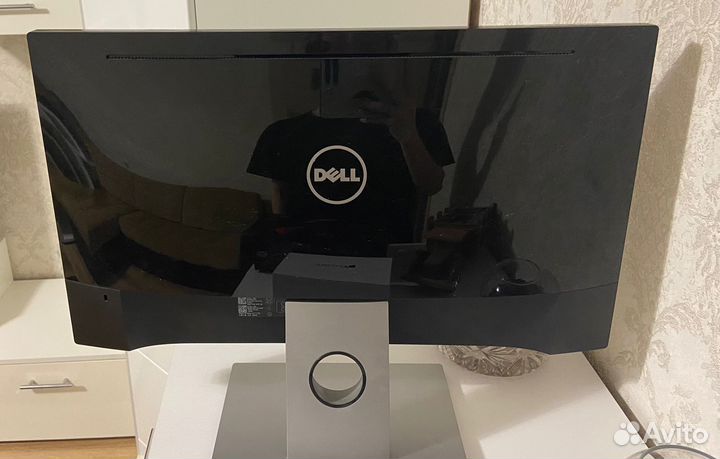 Монитор Dell 24