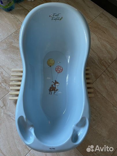 Ванночка для купания с подставкой