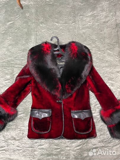 Женский полушубок мутон с крашеным песцом