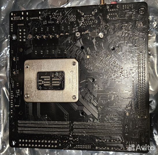 Материнская плата Asrock H610M-ITX/AC WiFi