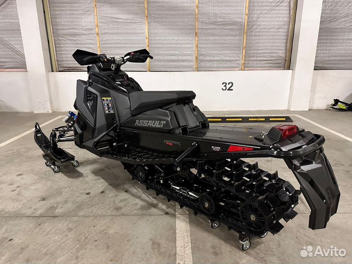 Polaris Patriot Boost 850 Assault Switchback 146