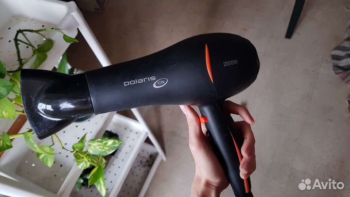Фен для волос Polaris