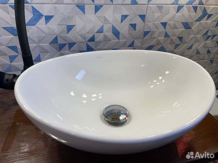 Раковина в ванную овальная и прямоугольная белая