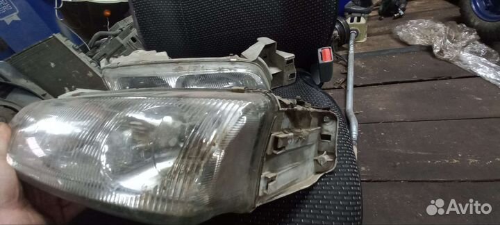Фара mazda 626