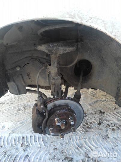 Стойка,кулак,суппорт для тойота виста