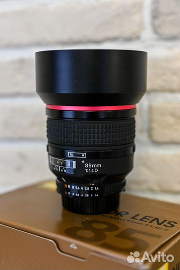 Nikkor 85mm f/1.4D IF