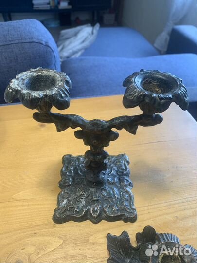 Старинный подсвечник