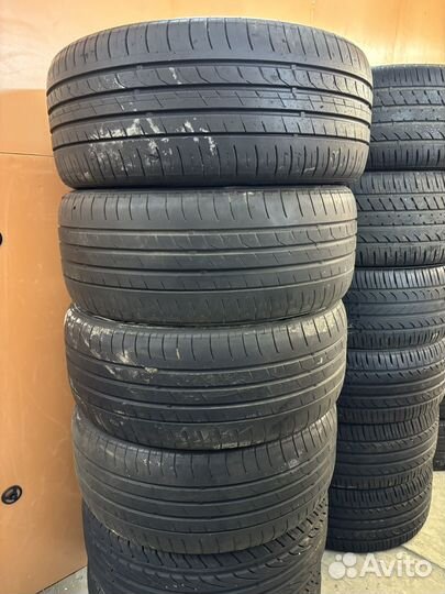 Nexen Classe Premiere 321 215/50 R17