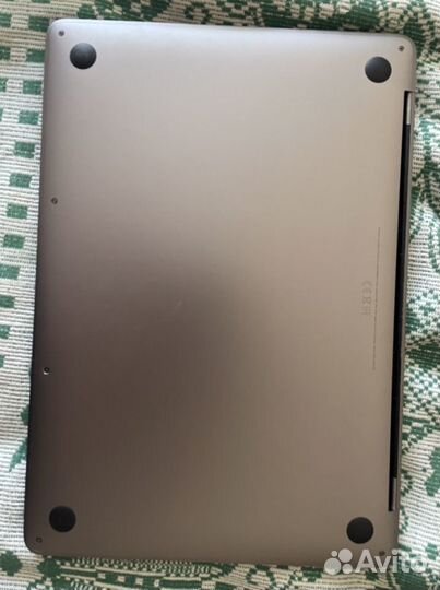 MacBook pro 13 retina 2017 i5\8\128 ростест