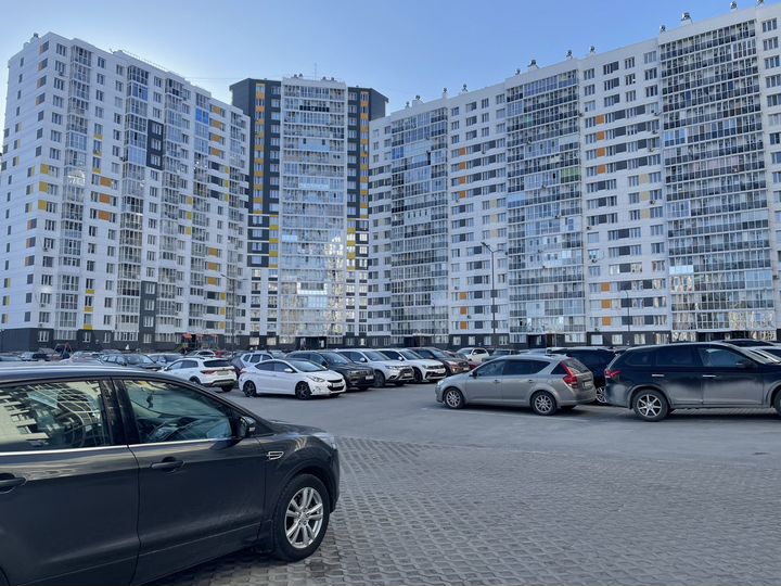 2-к. квартира, 64,5 м², 6/17 эт.