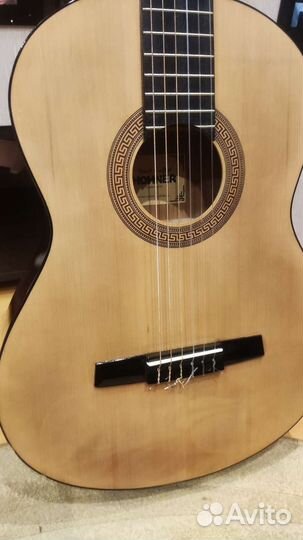 Классическая гитара Hohner HC-06 с чехлом