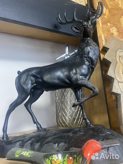 Олень касли металл