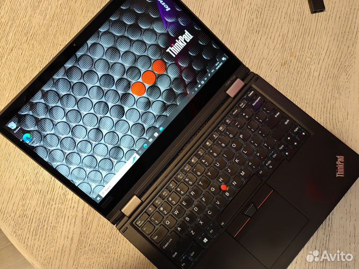 Lenovo X380 Yoga 13