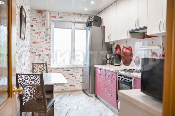 3-к. квартира, 61 м², 2/5 эт.