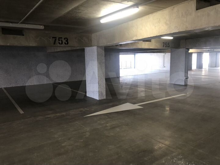 Машиноместо, 16 м²