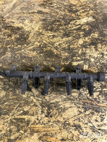 Рампа топлевная Hyundai Getz