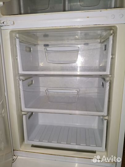 Холодильник Indesit no frost