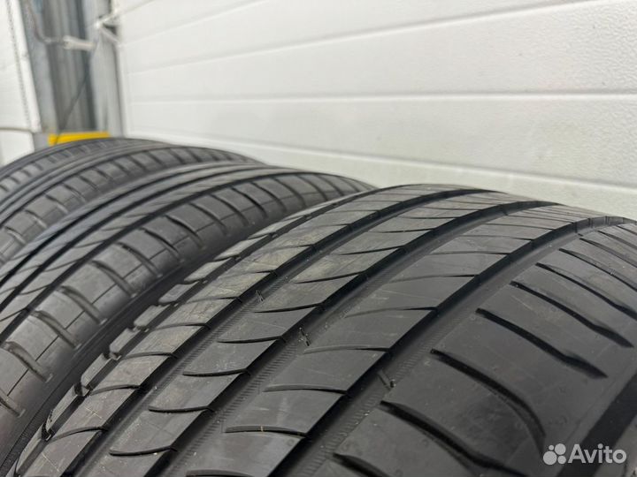 Michelin Primacy 4 235/45 R18 98Y