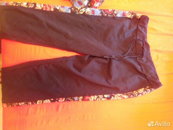 Новый Спортивный женский костюм