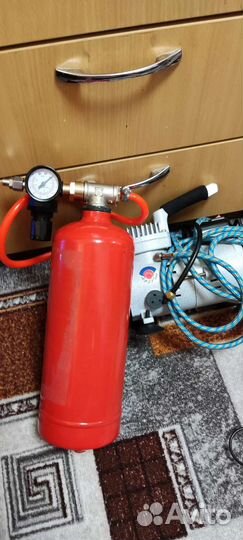 Компрессор б/у с ресивером 2 литра для аэрографа