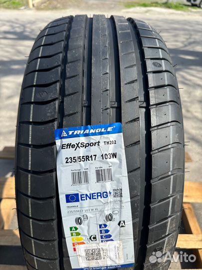 Triangle EffeXSport TH202 235/55 R17