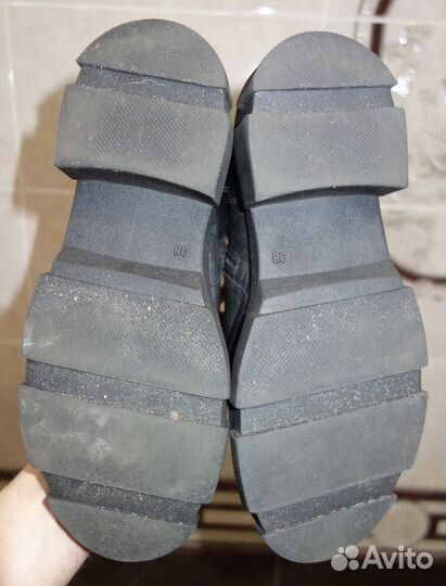 Ботинки 38 размера в хорошем состоянии