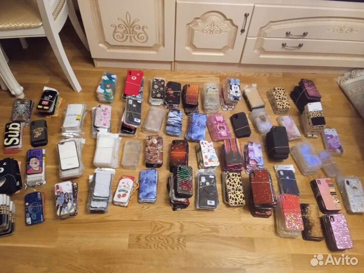 Чехлы на телефон разные 560шт новые
